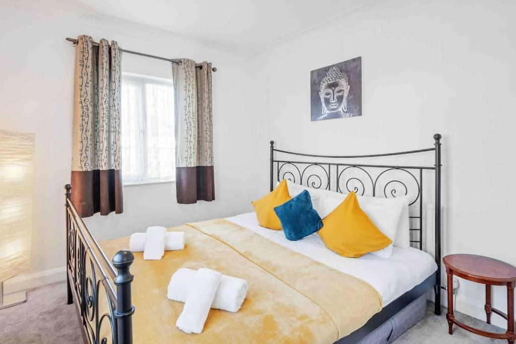 Apartament Duplex 3 Bedroom Flat Golders *