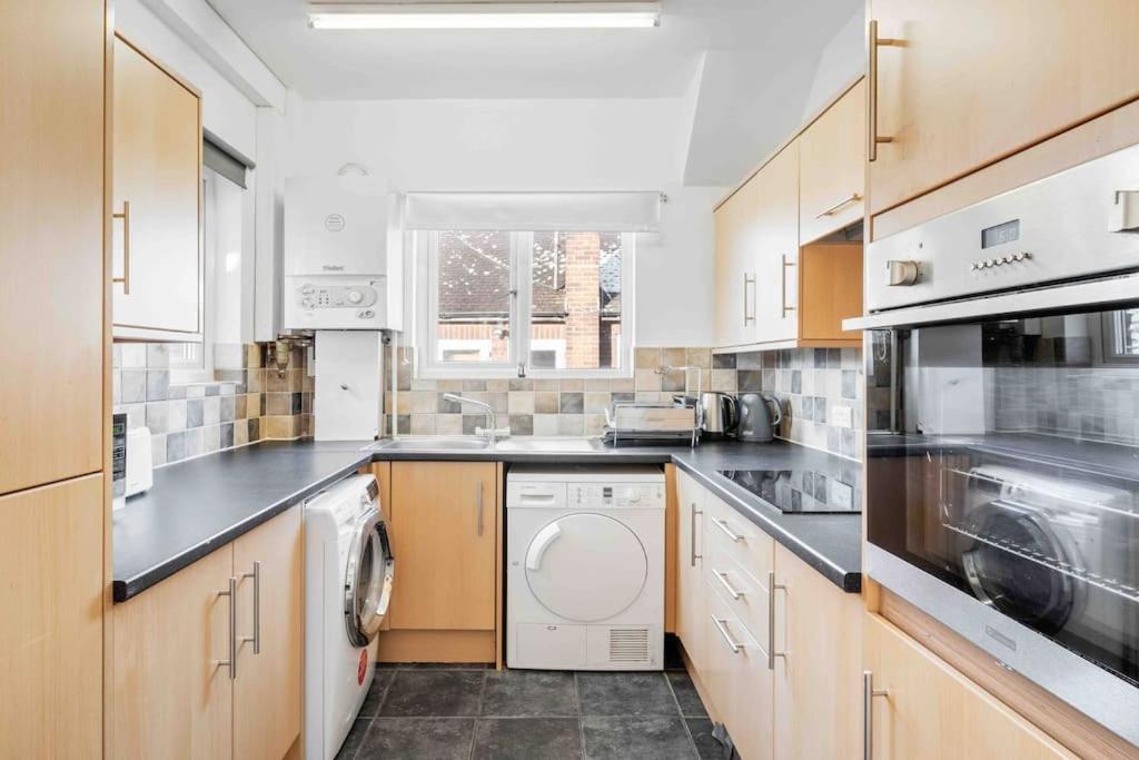 Duplex 3 Bedroom Flat Golders Apartament *